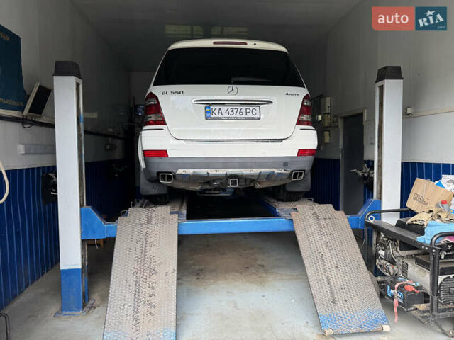 Білий Мерседес ГЛ-Клас, об'ємом двигуна 5.46 л та пробігом 381 тис. км за 11299 $, фото 6 на Automoto.ua