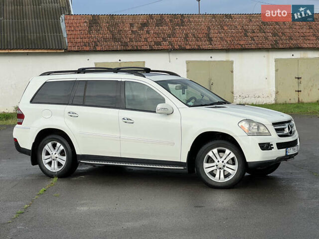 Білий Мерседес ГЛ-Клас, об'ємом двигуна 4.7 л та пробігом 331 тис. км за 11200 $, фото 4 на Automoto.ua