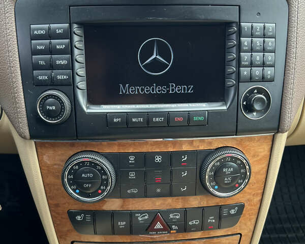 Білий Мерседес ГЛ-Клас, об'ємом двигуна 4.7 л та пробігом 331 тис. км за 11200 $, фото 51 на Automoto.ua