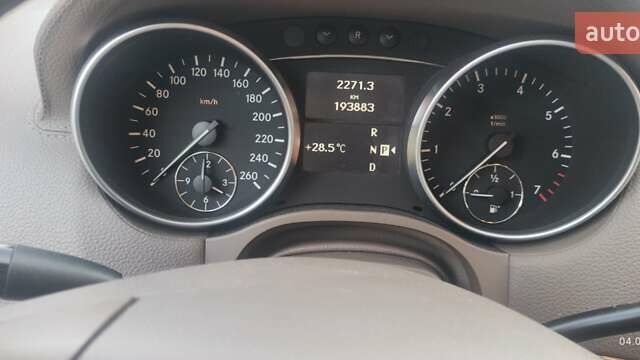 Белый Мерседес ГЛ-класс, объемом двигателя 5.46 л и пробегом 194 тыс. км за 15900 $, фото 20 на Automoto.ua