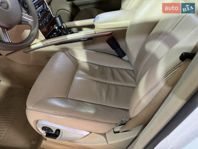 Білий Мерседес ГЛ-Клас, об'ємом двигуна 5.46 л та пробігом 381 тис. км за 11299 $, фото 17 на Automoto.ua