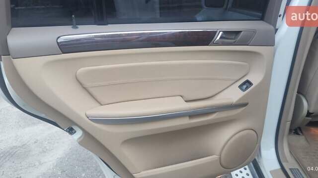 Білий Мерседес ГЛ-Клас, об'ємом двигуна 5.46 л та пробігом 194 тис. км за 11999 $, фото 23 на Automoto.ua