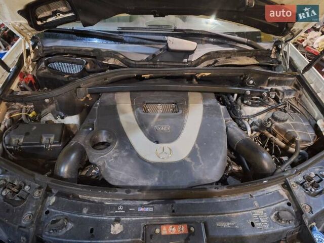 Белый Мерседес ГЛ-класс, объемом двигателя 5.46 л и пробегом 290 тыс. км за 13349 $, фото 13 на Automoto.ua