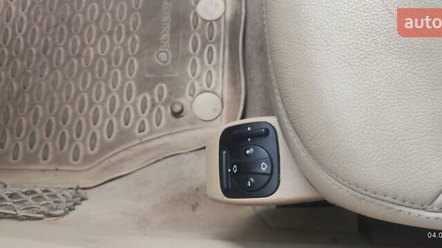 Белый Мерседес ГЛ-класс, объемом двигателя 5.46 л и пробегом 194 тыс. км за 15900 $, фото 18 на Automoto.ua