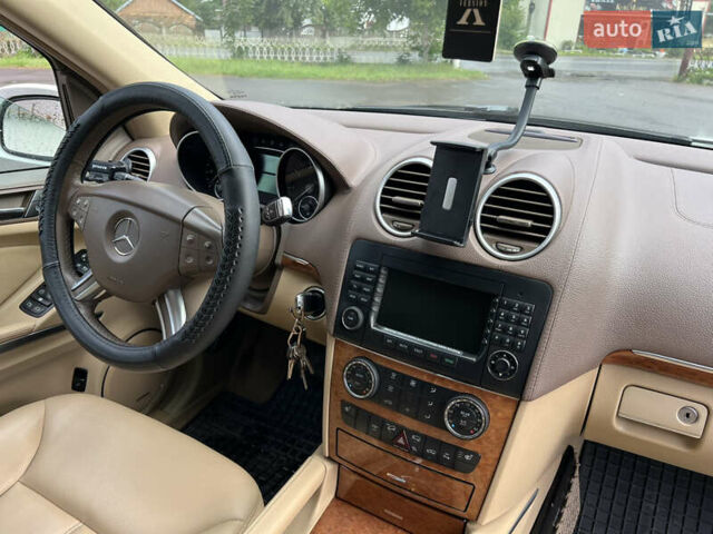 Білий Мерседес ГЛ-Клас, об'ємом двигуна 4.7 л та пробігом 331 тис. км за 11200 $, фото 45 на Automoto.ua