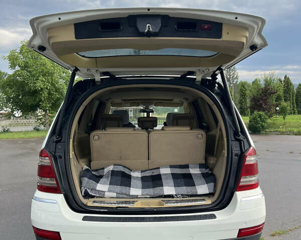 Білий Мерседес ГЛ-Клас, об'ємом двигуна 4.7 л та пробігом 331 тис. км за 11200 $, фото 32 на Automoto.ua