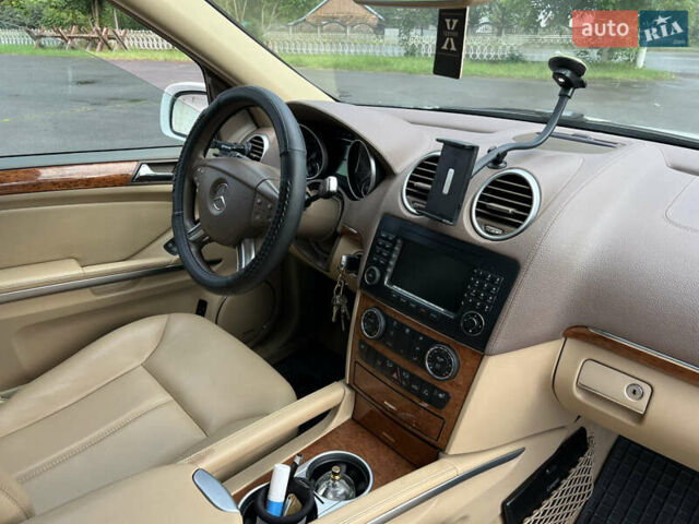 Білий Мерседес ГЛ-Клас, об'ємом двигуна 4.7 л та пробігом 331 тис. км за 11200 $, фото 43 на Automoto.ua