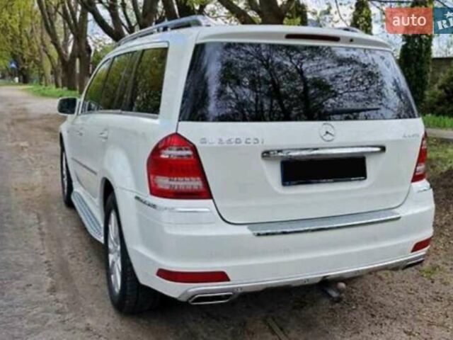 Белый Мерседес ГЛ-класс, объемом двигателя 2.99 л и пробегом 297 тыс. км за 16400 $, фото 9 на Automoto.ua