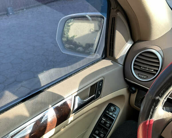 Белый Мерседес ГЛ-класс, объемом двигателя 4.66 л и пробегом 370 тыс. км за 19900 $, фото 9 на Automoto.ua