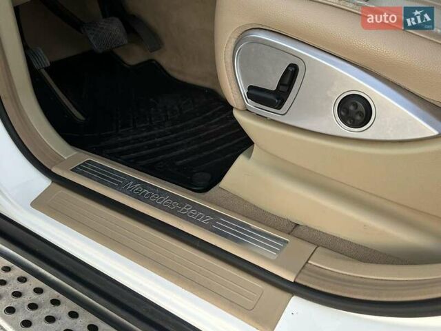 Белый Мерседес ГЛ-класс, объемом двигателя 2.99 л и пробегом 160 тыс. км за 18500 $, фото 8 на Automoto.ua