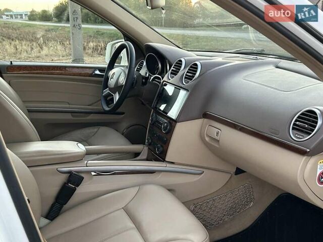 Белый Мерседес ГЛ-класс, объемом двигателя 2.99 л и пробегом 160 тыс. км за 18500 $, фото 14 на Automoto.ua