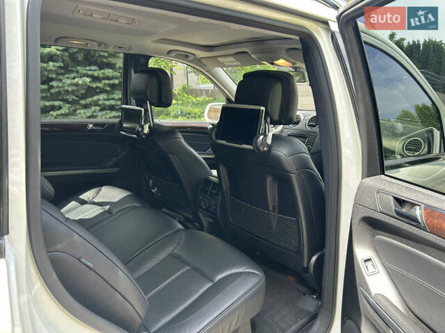 Білий Мерседес ГЛ-Клас, об'ємом двигуна 5.46 л та пробігом 224 тис. км за 16999 $, фото 17 на Automoto.ua