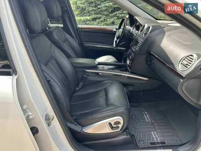 Білий Мерседес ГЛ-Клас, об'ємом двигуна 5.46 л та пробігом 224 тис. км за 16999 $, фото 16 на Automoto.ua