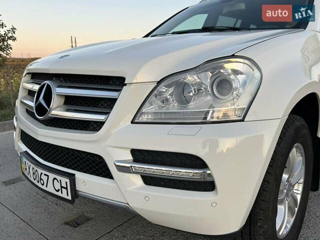 Білий Мерседес ГЛ-Клас, об'ємом двигуна 2.99 л та пробігом 158 тис. км за 19500 $, фото 11 на Automoto.ua