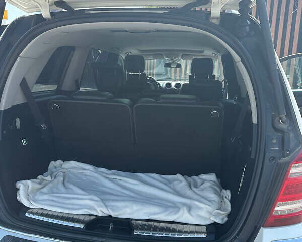 Білий Мерседес ГЛ-Клас, об'ємом двигуна 2.99 л та пробігом 170 тис. км за 17000 $, фото 2 на Automoto.ua