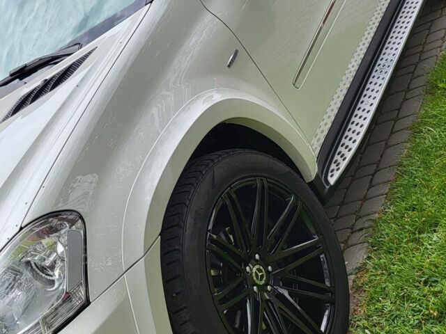 Мерседес ГЛ-класс 2011 в Ковель на Automoto.ua Белый Мерседес ГЛ-класс, объемом двигателя 3 л и пробегом 283 тыс. км за 20000 $, фото 2 на Automoto.ua