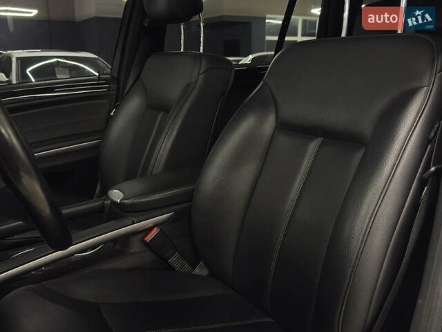 Белый Мерседес ГЛ-класс, объемом двигателя 2.99 л и пробегом 205 тыс. км за 18999 $, фото 17 на Automoto.ua