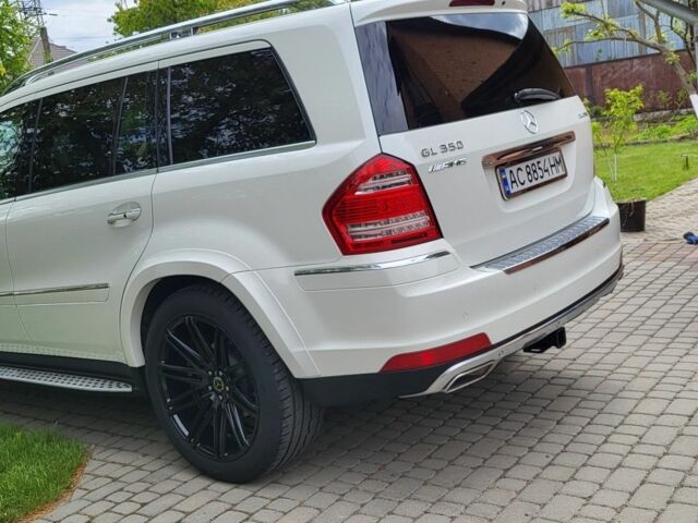 Мерседес ГЛ-класс 2011 в Ковель на Automoto.ua Белый Мерседес ГЛ-класс, объемом двигателя 3 л и пробегом 283 тыс. км за 20000 $, фото 4 на Automoto.ua