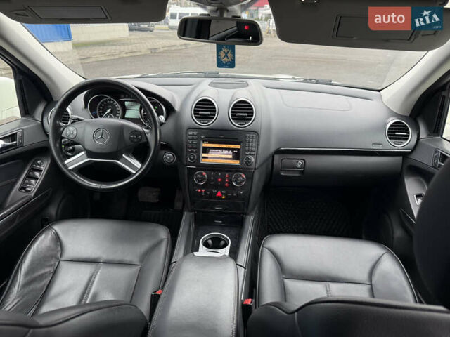 Білий Мерседес ГЛ-Клас, об'ємом двигуна 3 л та пробігом 258 тис. км за 12900 $, фото 34 на Automoto.ua