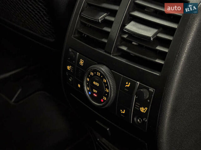 Белый Мерседес ГЛ-класс, объемом двигателя 2.99 л и пробегом 205 тыс. км за 18999 $, фото 25 на Automoto.ua