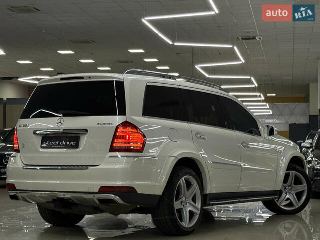 Белый Мерседес ГЛ-класс, объемом двигателя 2.99 л и пробегом 205 тыс. км за 18999 $, фото 8 на Automoto.ua