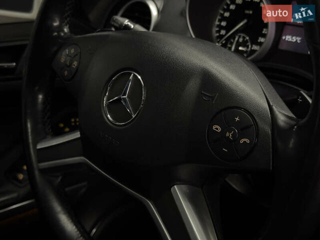 Белый Мерседес ГЛ-класс, объемом двигателя 2.99 л и пробегом 205 тыс. км за 18999 $, фото 32 на Automoto.ua