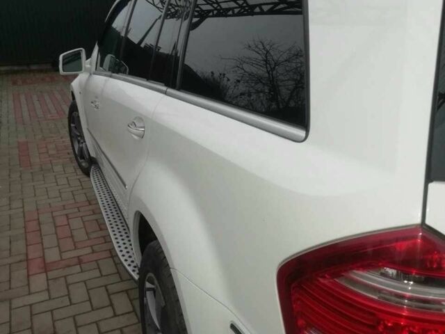 Білий Мерседес ГЛ-Клас, об'ємом двигуна 3 л та пробігом 252 тис. км за 18300 $, фото 4 на Automoto.ua