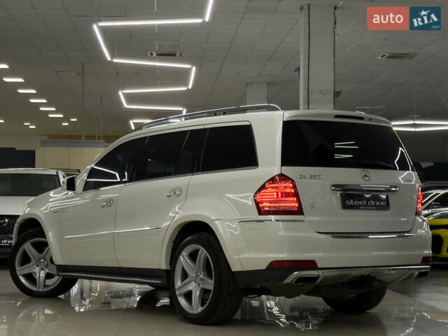 Белый Мерседес ГЛ-класс, объемом двигателя 2.99 л и пробегом 205 тыс. км за 18999 $, фото 12 на Automoto.ua