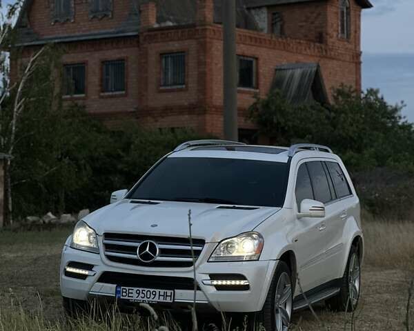 Білий Мерседес ГЛ-Клас, об'ємом двигуна 3 л та пробігом 230 тис. км за 18000 $, фото 8 на Automoto.ua