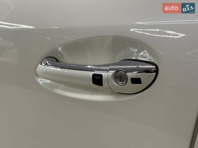 Белый Мерседес ГЛ-класс, объемом двигателя 2.99 л и пробегом 205 тыс. км за 18999 $, фото 29 на Automoto.ua