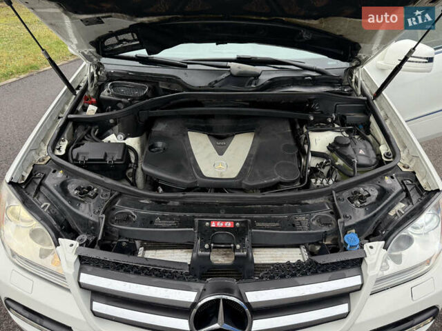 Білий Мерседес ГЛ-Клас, об'ємом двигуна 3 л та пробігом 258 тис. км за 12900 $, фото 37 на Automoto.ua