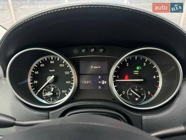 Белый Мерседес ГЛ-класс, объемом двигателя 3 л и пробегом 272 тыс. км за 17500 $, фото 26 на Automoto.ua