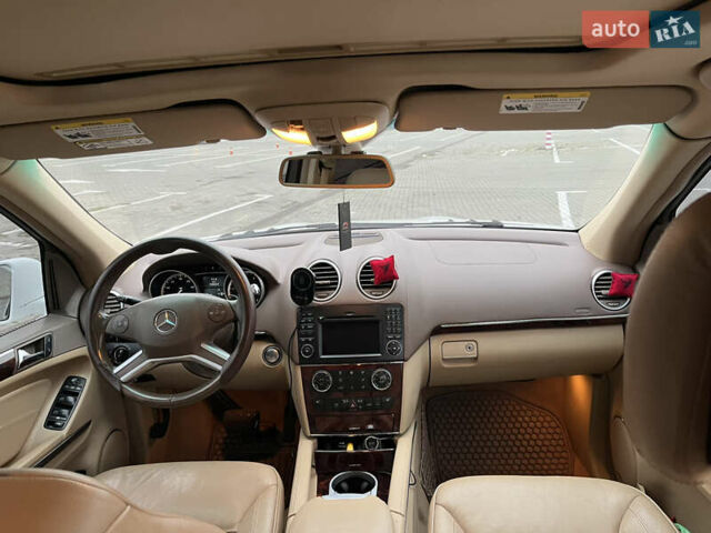 Білий Мерседес ГЛ-Клас, об'ємом двигуна 2.99 л та пробігом 255 тис. км за 17000 $, фото 9 на Automoto.ua