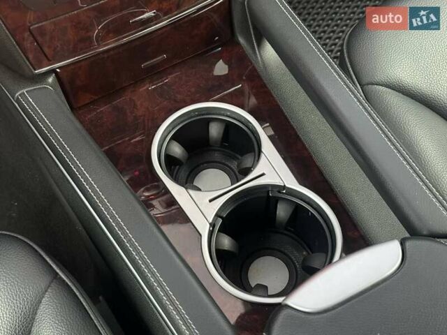 Белый Мерседес ГЛ-класс, объемом двигателя 3 л и пробегом 272 тыс. км за 17500 $, фото 31 на Automoto.ua