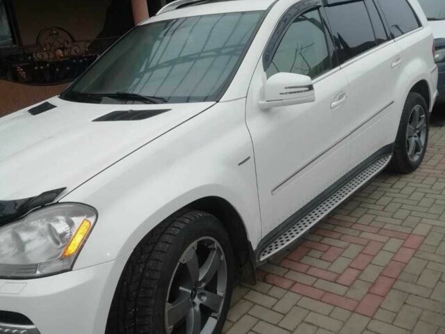 Білий Мерседес ГЛ-Клас, об'ємом двигуна 3 л та пробігом 252 тис. км за 18300 $, фото 3 на Automoto.ua