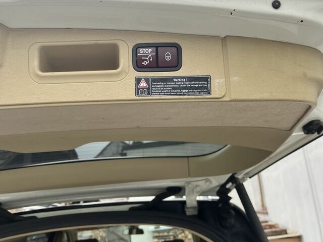 Білий Мерседес ГЛ-Клас, об'ємом двигуна 3 л та пробігом 236 тис. км за 19200 $, фото 16 на Automoto.ua