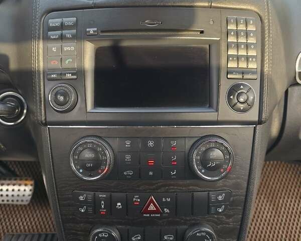 Белый Мерседес ГЛ-класс, объемом двигателя 2.99 л и пробегом 288 тыс. км за 17500 $, фото 12 на Automoto.ua