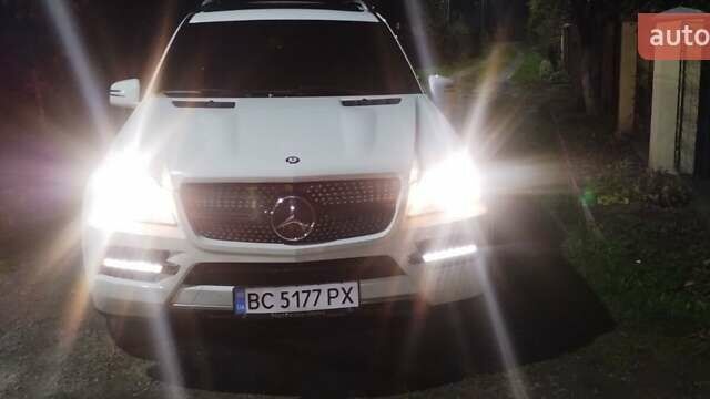 Белый Мерседес ГЛ-класс, объемом двигателя 3 л и пробегом 255 тыс. км за 24300 $, фото 40 на Automoto.ua