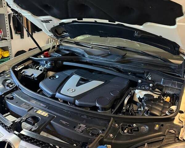 Білий Мерседес ГЛ-Клас, об'ємом двигуна 2.99 л та пробігом 200 тис. км за 21000 $, фото 7 на Automoto.ua