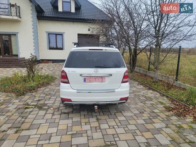 Білий Мерседес ГЛ-Клас, об'ємом двигуна 2.99 л та пробігом 400 тис. км за 17900 $, фото 3 на Automoto.ua