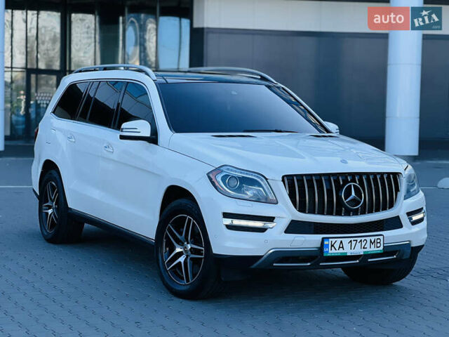 Белый Мерседес ГЛ-класс, объемом двигателя 4.7 л и пробегом 163 тыс. км за 19500 $, фото 4 на Automoto.ua