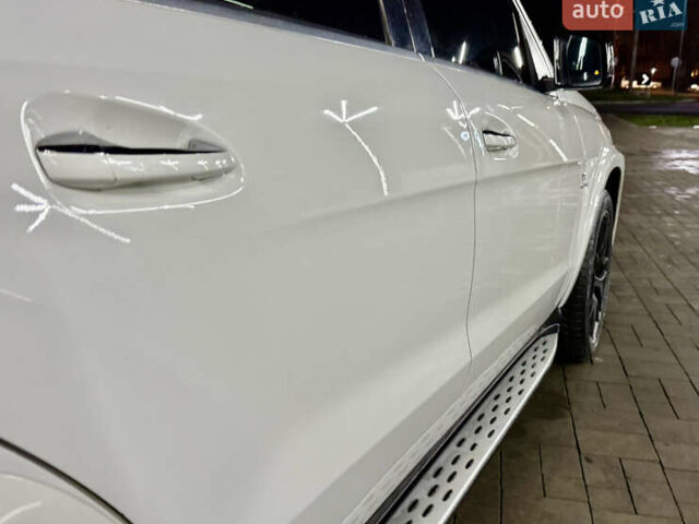 Білий Мерседес ГЛ-Клас, об'ємом двигуна 4.7 л та пробігом 217 тис. км за 19999 $, фото 24 на Automoto.ua