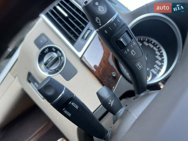 Белый Мерседес ГЛ-класс, объемом двигателя 4.7 л и пробегом 163 тыс. км за 19500 $, фото 41 на Automoto.ua