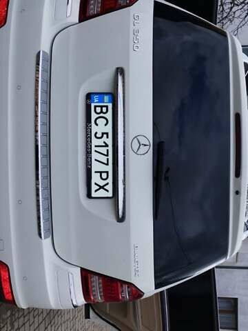 Белый Мерседес ГЛ-класс, объемом двигателя 3 л и пробегом 255 тыс. км за 24300 $, фото 10 на Automoto.ua