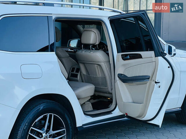 Белый Мерседес ГЛ-класс, объемом двигателя 4.7 л и пробегом 163 тыс. км за 19500 $, фото 15 на Automoto.ua