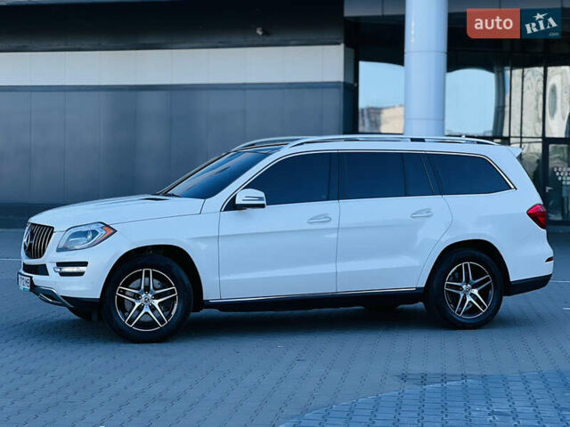 Белый Мерседес ГЛ-класс, объемом двигателя 4.7 л и пробегом 163 тыс. км за 19500 $, фото 2 на Automoto.ua
