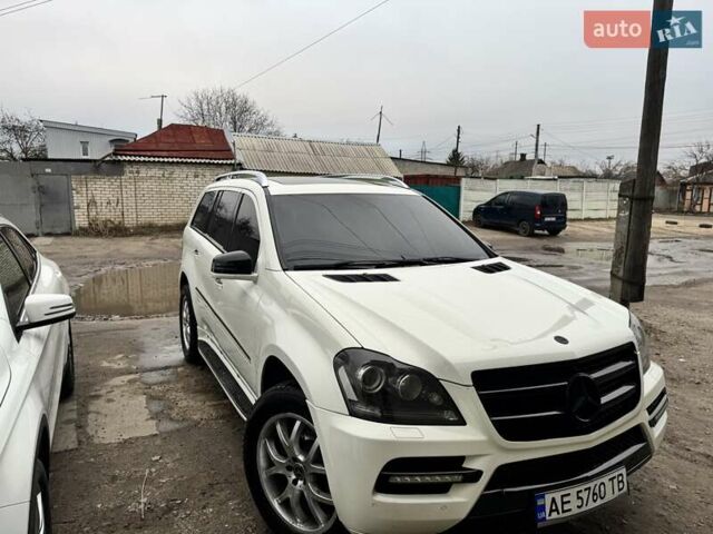 Белый Мерседес ГЛ-класс, объемом двигателя 2.99 л и пробегом 228 тыс. км за 16800 $, фото 6 на Automoto.ua