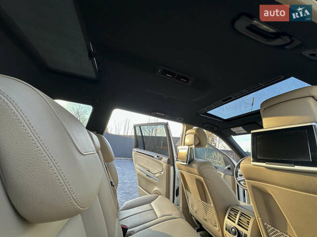 Белый Мерседес ГЛ-класс, объемом двигателя 2.99 л и пробегом 211 тыс. км за 18550 $, фото 89 на Automoto.ua