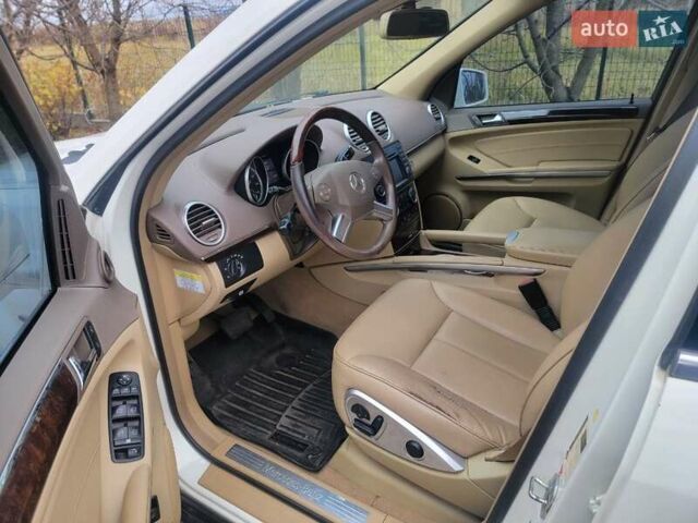 Білий Мерседес ГЛ-Клас, об'ємом двигуна 2.99 л та пробігом 400 тис. км за 17900 $, фото 6 на Automoto.ua