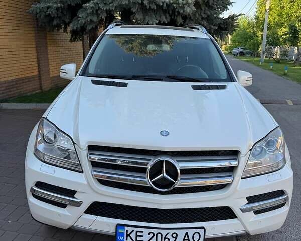 Білий Мерседес ГЛ-Клас, об'ємом двигуна 2.99 л та пробігом 200 тис. км за 21000 $, фото 2 на Automoto.ua
